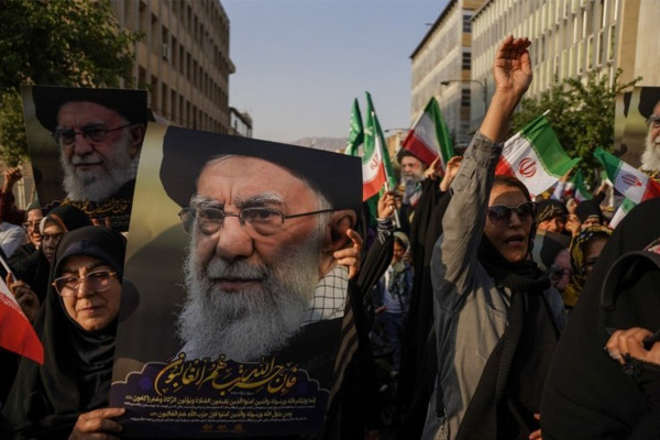 حضور شگفتانگیز مردم در غدیر نقطهی عطفی در دفاع ترکیبی از ایران اسلامی بود
