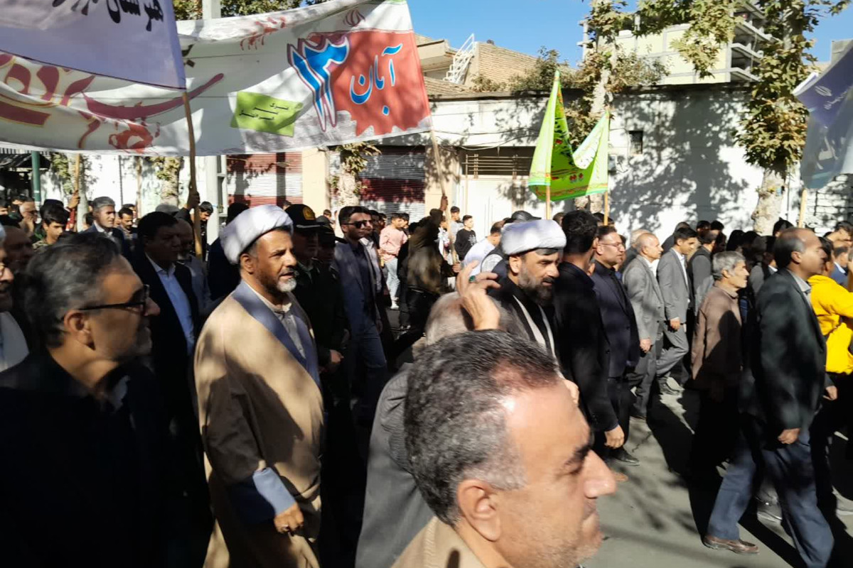 مردم شهرستان صحنه حماسه‌ای تازه در 13 آبان رقم زدند