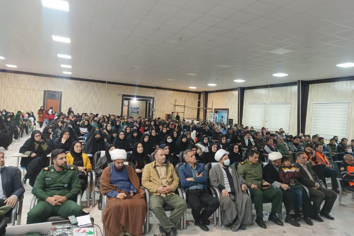 مراسم جشن بزرگ ولادت باسعادت بانوی بزرگ اسلام حضرت فاطمه الزهرا سلام الله علیها در شهرستان دالاهو