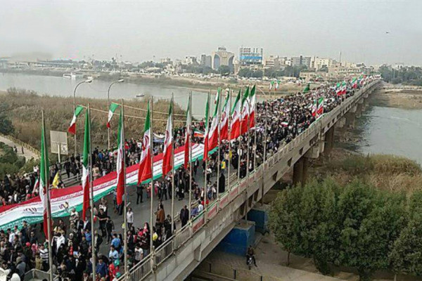 مردم خوزستان با لبیک به رهبر انقلاب، دشمن را مأیوس کردند