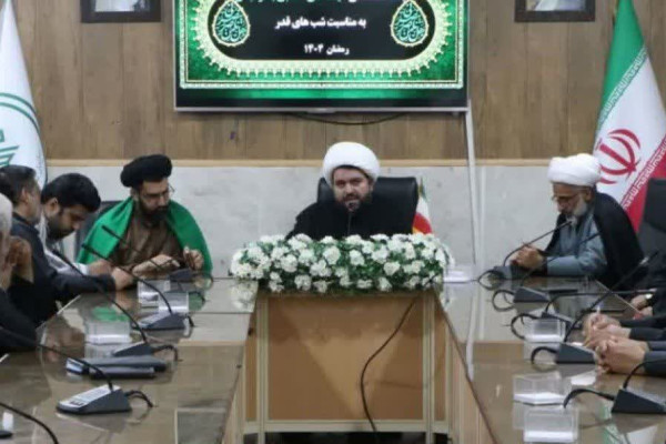 جلسه هماهنگی هیئات مذهبی بندرعباس پیرامون شب های قدر و اقامه عزای شهادت رهبر انقلاب 