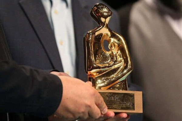 چرا «محسن چاووشی» چهره هنر انقلاب شد؟