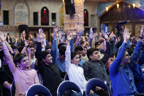 شاگرد کلاس حسینم