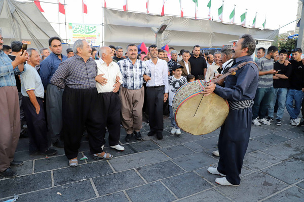 جشن مهمانی امت احمد(ص) در سنندج