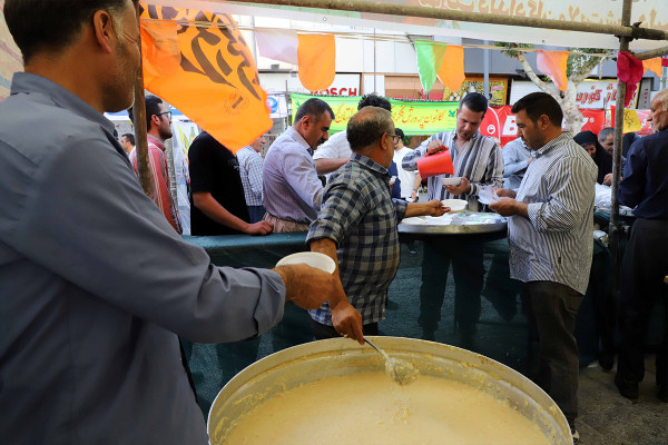 جشن مهمانی امت احمد(ص) در سنندج