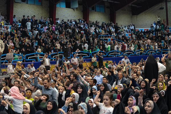 "מחפל"; מהטלוויזיה לערים שונות באיראן