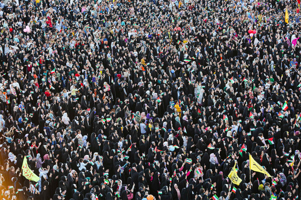 《马赫费尔》：从电视走向伊朗各地