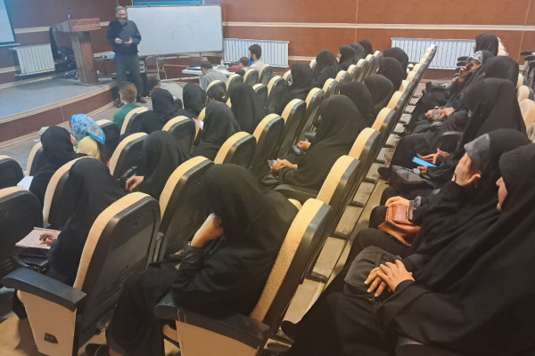 سلسله دوره های آموزشی تدبر در قرآن شهرستان گیلانغرب