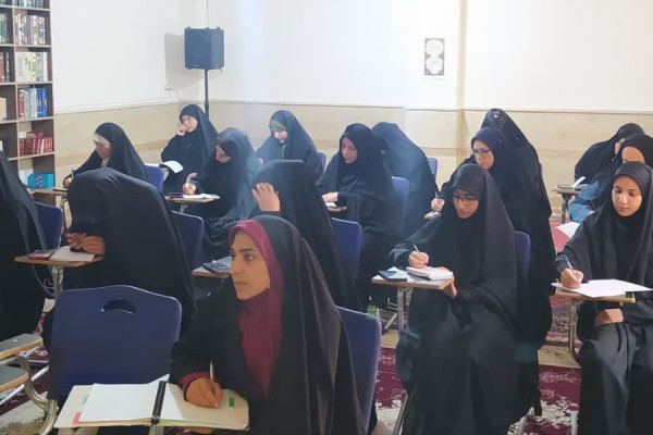 سلسله دوره های آموزشی تدبر در قرآن سطح شهرستان دالاهو