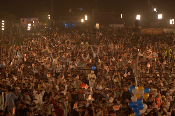 Телепрограмма «Махфел»: Коранские праздники в Иране и мире