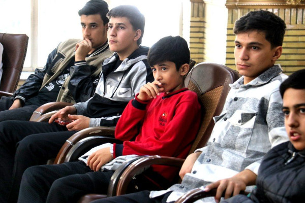 نوجوانان ، هویت تاریخی ایران اسلامی را روایت کردند