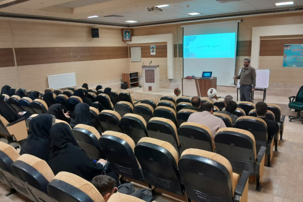 برگزاری دوره آموزش تدبر در قرآن کریم  سطح ۱ شهرستان صحنه