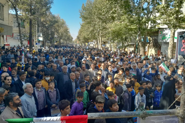 مردم شهرستان صحنه حماسه‌ای تازه در 13 آبان رقم زدند