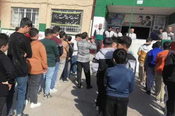 چهارشنبه‌ای به رنگ خورشید خراسان در مدرسه نوین صدرا شهرستان کنگاور