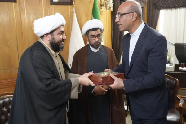 تجلیل قائم‌مقام وزیر کشور و رئیس سازمان تبلیغات اسلامی از استاندار کرمانشاه