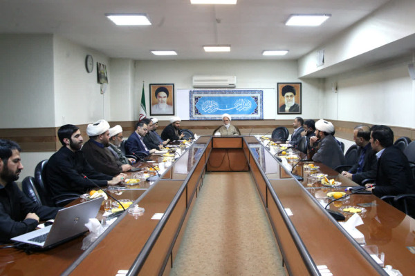 جلسه ترویج فرهنگ عفاف و حجاب و نشاط اجتماعی در کرمانشاه