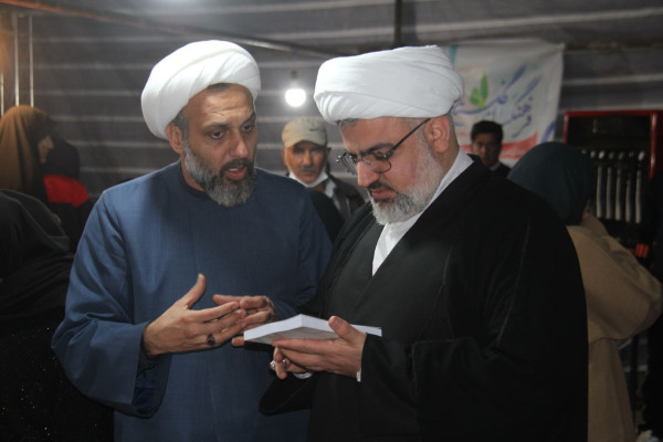 بازدید مدیرکل تبلیغات اسلامی فارس از نمایشگاه فرهنگی موکب انتظار در شهرک بزین شیراز