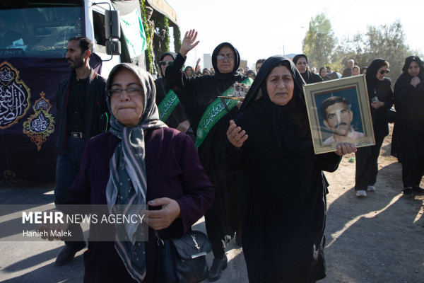 «بازگشت بی‌صدا، بدرقه‌ای پرشکوه؛ شهید گمنام کربلای4 در آغوش مردم آهنگرمحله آرام گرفت»