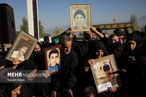 «بازگشت بی‌صدا، بدرقه‌ای پرشکوه؛ شهید گمنام کربلای4 در آغوش مردم آهنگرمحله آرام گرفت»