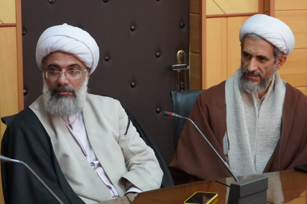 نشست تبیینی، محتوایی حوزه معارف اسلام ناب، با حضور مسئولین و متولیان مراکز استان همدان