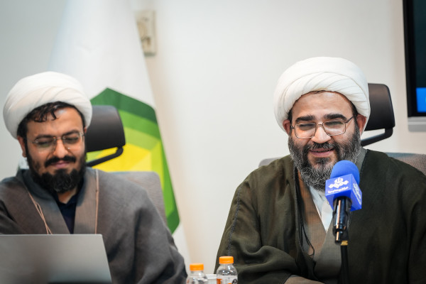 نشست خبری فراخوان ملی «نقطه؛ سر خط»