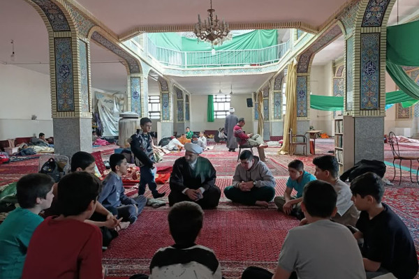 برگزاری حلقه های  زندگی با آیه‌ها با محوریت کتاب حالت پرواز در شهرستان کنگاور