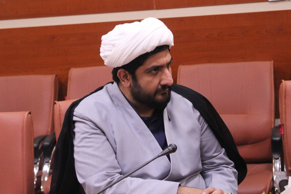 برگزاری نشست هم اندیشی ائمه جمعه استان ایلام با موضوع زندگی با آیه ها