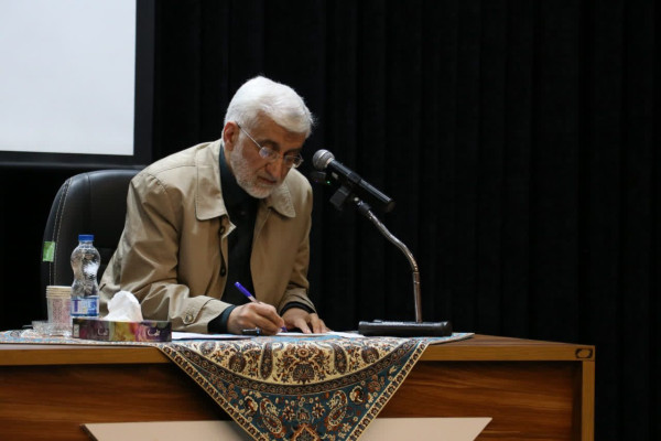 گردهمایی نخبگان حوزه و دانشگاه و فعالین جبهه انقلاب اسلامی با سخنرانی دکتر سعید جلیلی به مناسبت سالروز پیروزی انقلاب اسلامی برگزار گردید