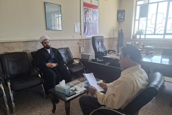 دیدار مدیر تبلیغات اسلامی در راستای طرح ملی"زندگی با آیه‌ها" شهرستان دالاهو