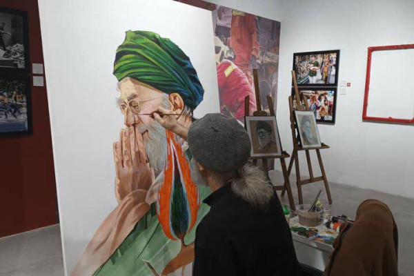 کارگاه خلق آثار تجسمی با عنوان رهبر شهید برگزار می‌شود