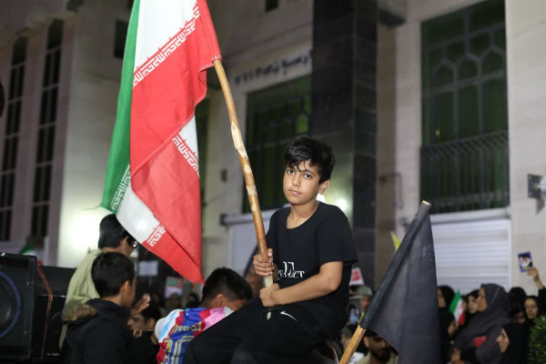 طنین انتقام خواهی در تجمعات هر شب مردم عزادار پارسیان