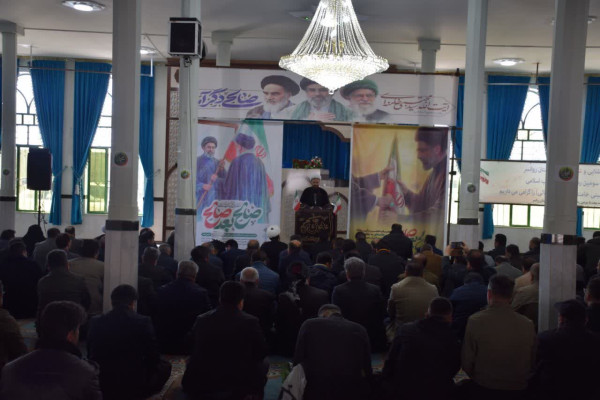 بیعت مردم شریف شهرستان روانسر با رهبر انقلاب اسلامی