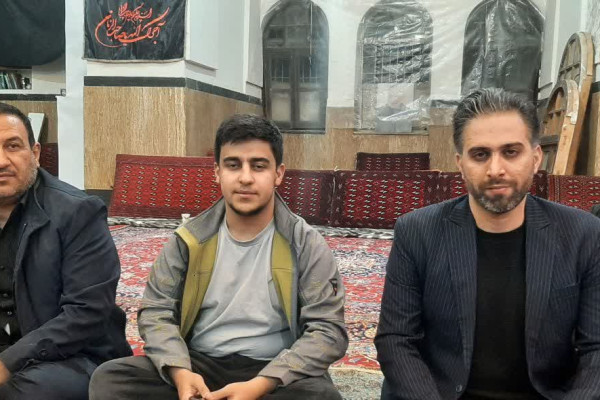 محفل انس با قرآن در ماه مبارک رمضان در مسجد حاج آقا ابوتراب آل آقا کرمانشاه