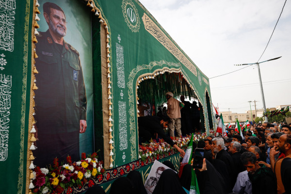 تشییع دریابان شهید تنگسیری در آبادان