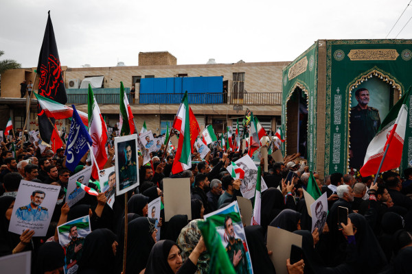 تشییع دریابان شهید تنگسیری در آبادان