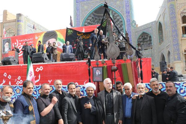 اجتماع عظیم و بی نظیر هیئات مذهبی در میدان امام اصفهان