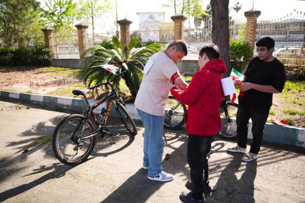 در رکاب ایران