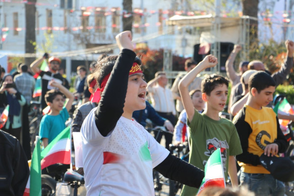 در رکاب ایران