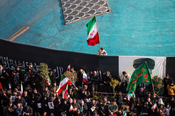 مراسم بیعت با آیت‌الله سید مجتبی خامنه‌ای با حضور جمع کثیری از مردم