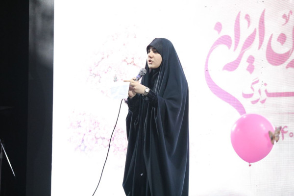 اجتماع باشکوه گیل‌دختران ایران به مناسبت میلاد نورانی حضرت فاطمه معصومه (س)برگزار گردید