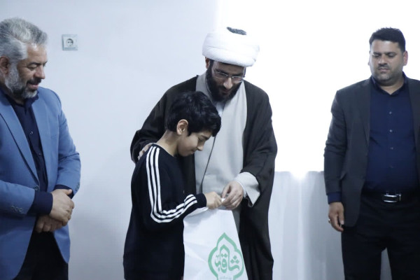 دیدار با خانواده شهید رضا قبادی