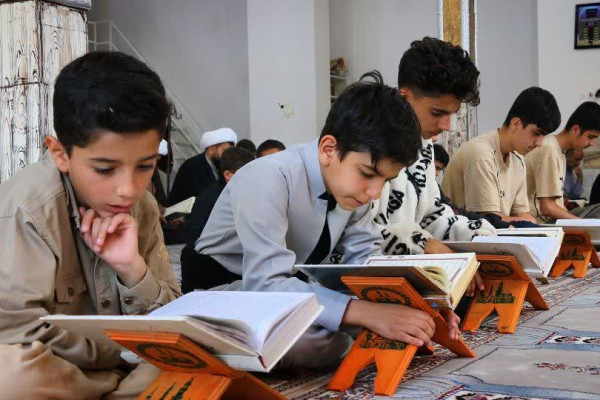 برگزاری محفل انس با قرآن کریم در روستای توداره روته