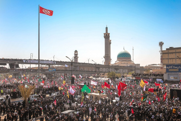 مراسم تشییع پیکر رهبر انقلاب در کربلا و نجف