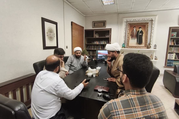نشست صمیمی مدیر کل تبلیغات اسلامی  با مسئولین حوزه هنری استان کرمانشاه