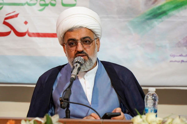 گردهمایی مدیران تبلیغات اسلامی فارس با موضوع خونخواهی رهبر شهید انقلاب شیراز- گردهمایی مدیران تبلیغات اسلامی فارس با موضوع گفتمان خونخواهی رهبر شهید انقلاب در حرم حضرت شاهچراغ (ع) برگزار شد.