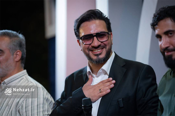 «محفل ستاره‌ها» در میدان انقلاب برپا شد