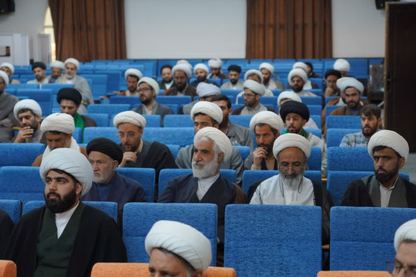 توانمندسازی امامان جماعت مساجد لرستان در قالب طرح «محراب»