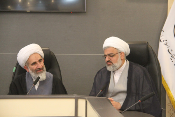 زندگی با آیه‌ها” و مقابله با مهجوریت قرآن