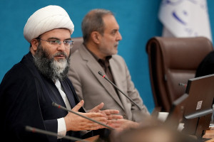 ۱۰ هزار مسجد در کشور داریم که ظرفیت حل گره‌های اجتماعی را دارند